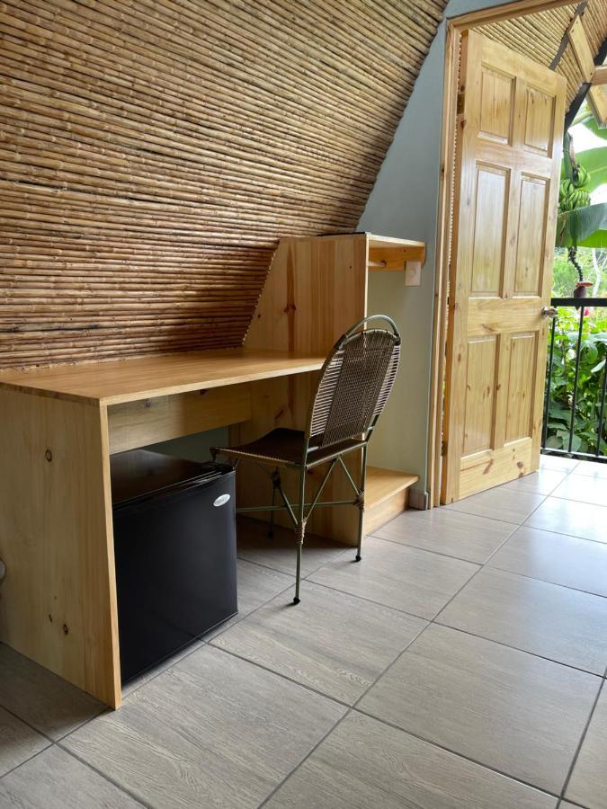 Las Casitas Italiana Sabalito ภายนอก รูปภาพ