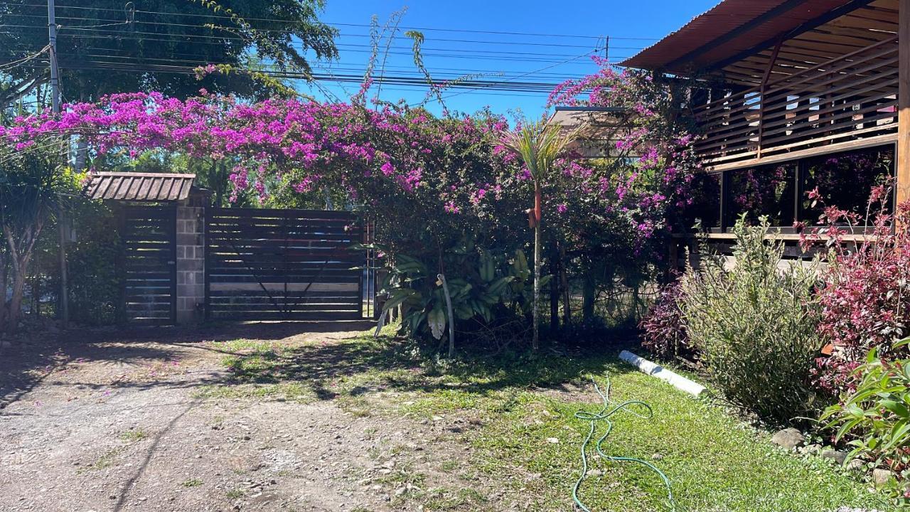Las Casitas Italiana Sabalito ภายนอก รูปภาพ